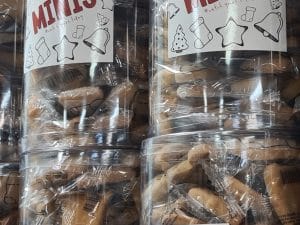 Cropped Minis Tub Xmas